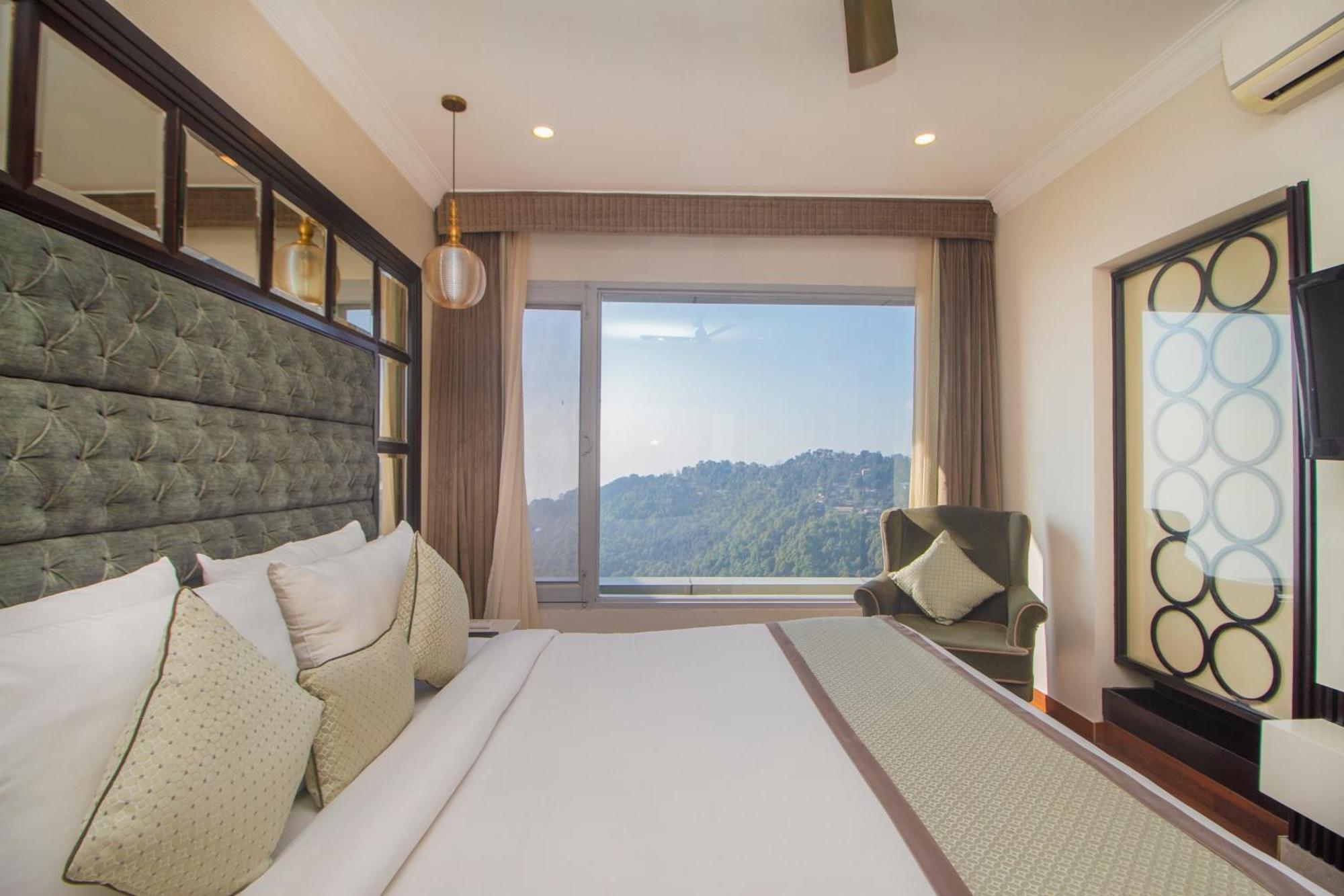 Hotel Amritara Surya, Mcleodganj, Dharamshala Exterior foto