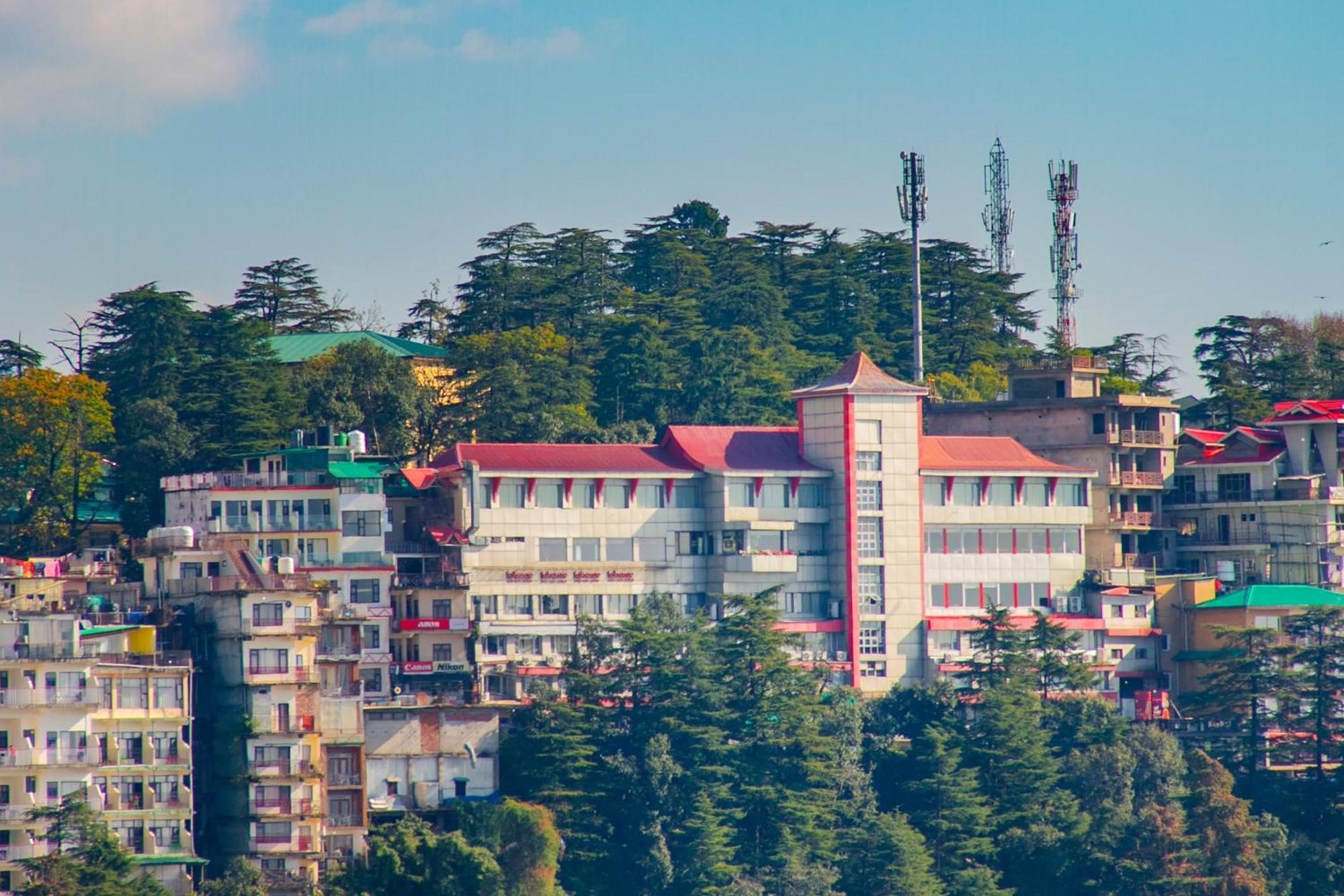 Hotel Amritara Surya, Mcleodganj, Dharamshala Exterior foto